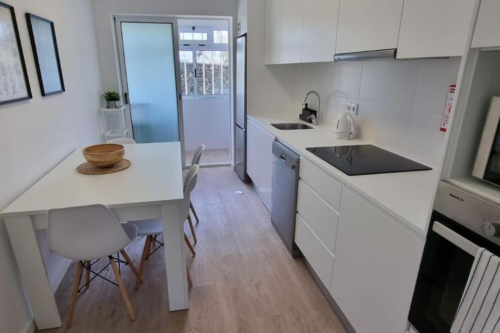 Apartamento Praia-Mar Понта-Делгада Экстерьер фото